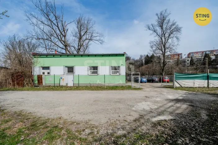 Prodej výrobních prostor, Ostrava, Porubská, 196 m2