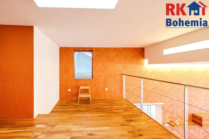 Pronájem bytu 2+1, Praha - Zbraslav, Jaromíra Vejvody, 75 m2