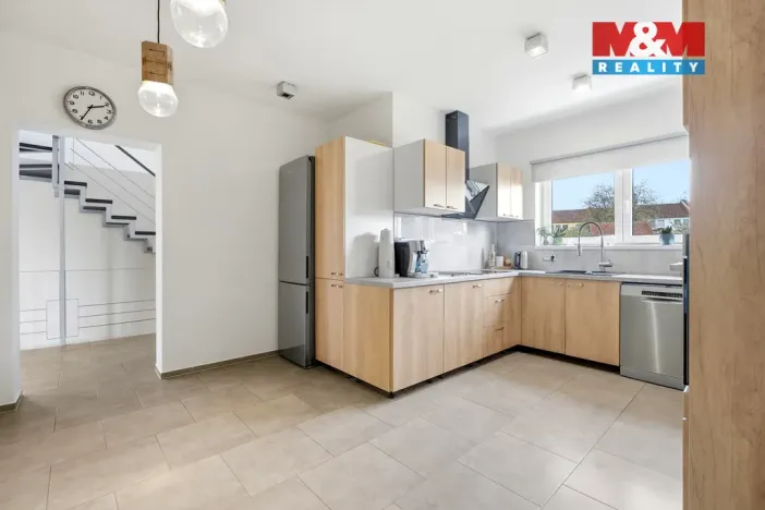 Prodej rodinného domu, Nový Bor, Jabloňová, 243 m2