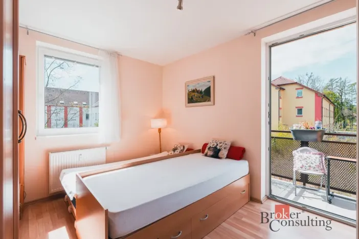 Prodej bytu 1+1, Milovice - Mladá, Kaštanová, 49 m2