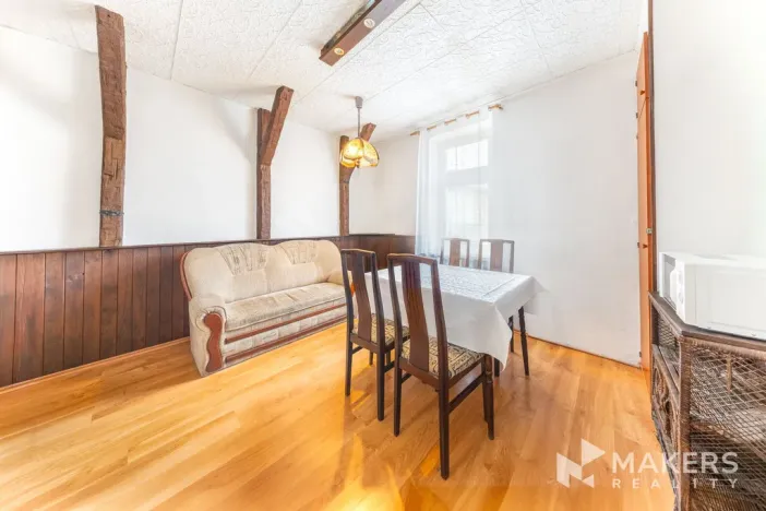 Pronájem bytu 2+1, Karlovy Vary, Vítězná, 70 m2