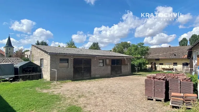 Prodej zemědělského objektu, Úmyslovice, 400 m2