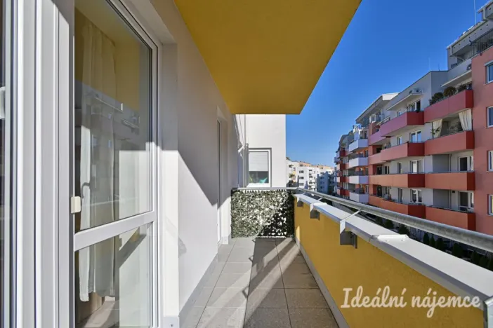 Prodej bytu 2+kk, Brno - Žebětín, Křepelčí, 48 m2