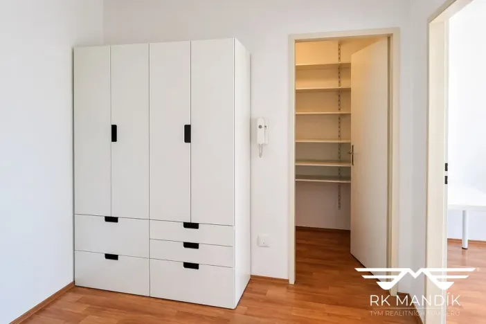 Pronájem bytu 2+kk, Praha - Prosek, Kytlická, 53 m2