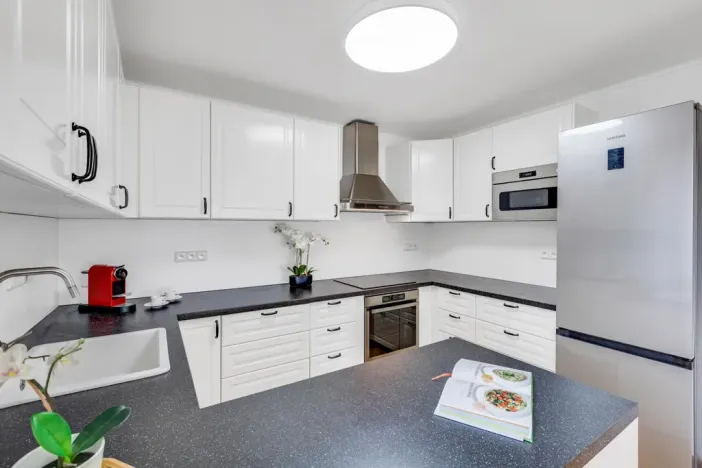 Prodej vícegeneračního domu, Praha - Horní Počernice, Čechurova, 365 m2