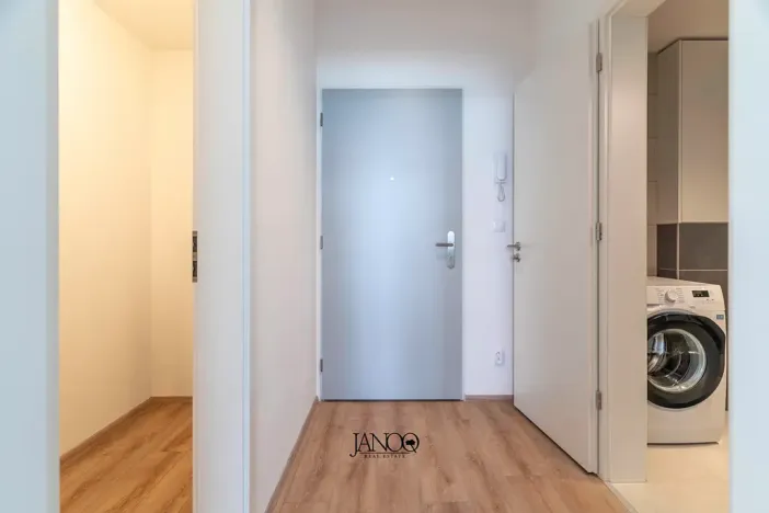 Pronájem bytu 1+1, Brno, Spolková, 38 m2