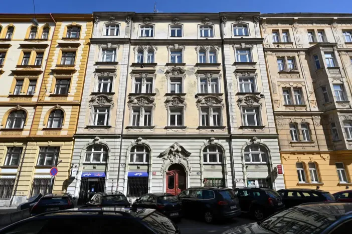 Pronájem bytu 2+kk, Praha - Holešovice, Janovského, 41 m2