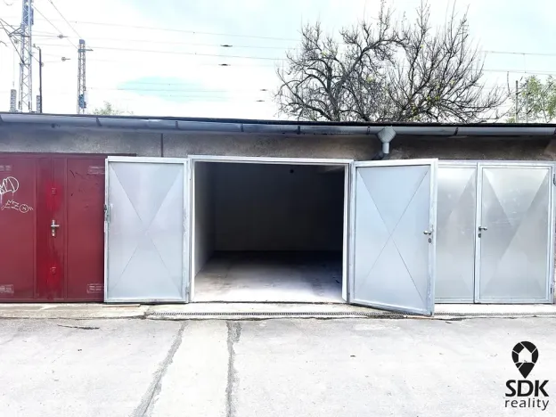 Prodej garáže, Brno, Sazenice, 34 m2