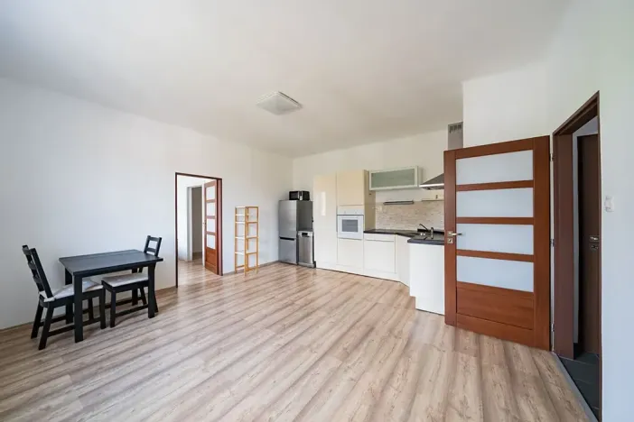 Pronájem bytu 2+kk, Praha - Veleslavín, Evropská, 46 m2