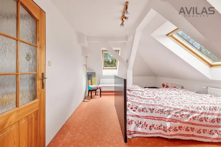 Prodej rodinného domu, Praha - Hloubětín, Poříčanská, 269 m2