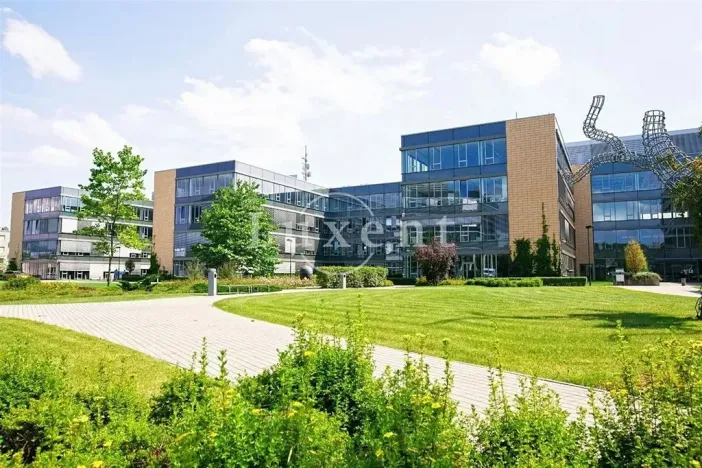 Pronájem kanceláře, Praha, Radlická, 1045 m2