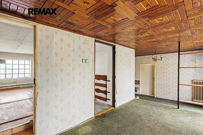 Prodej rodinného domu, Zlosyň, 307 m2