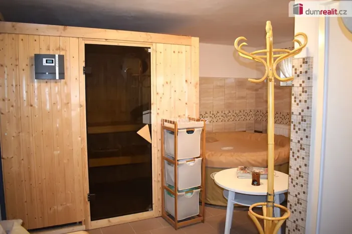 Prodej rodinného domu, Žďár, 952 m2