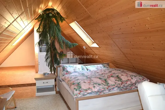 Prodej rodinného domu, Žďár, 952 m2