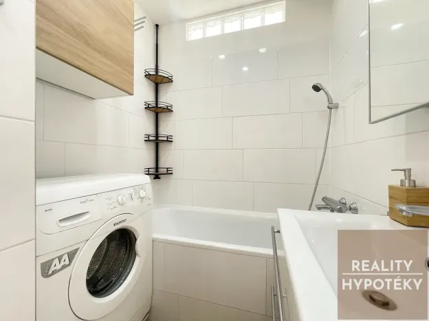 Pronájem bytu 2+1, Brno - Lesná, Ježkova, 50 m2