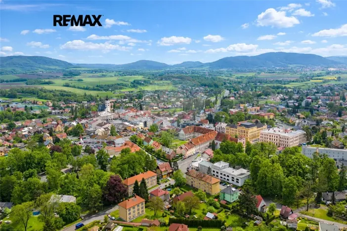 Prodej ubytování, Příbor, Masarykova, 860 m2