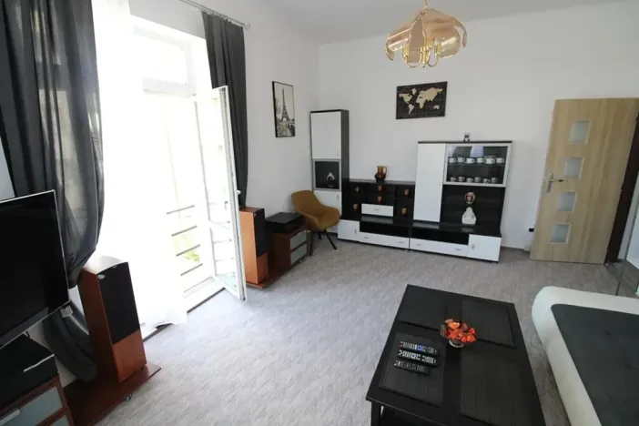 Pronájem bytu 2+1, Praha - Vinohrady, náměstí Jiřího z Lobkovic, 61 m2