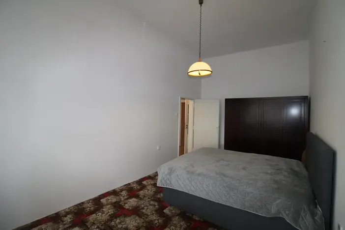 Prodej bytu 3+1, Karlovy Vary, nábřeží Jana Palacha, 77 m2