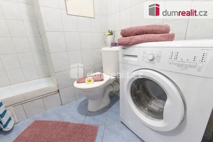 Pronájem bytu 2+kk, Nové Strašecí, Okružní, 41 m2