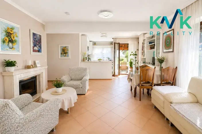 Prodej rodinného domu, Karlovy Vary, K Letišti, 250 m2