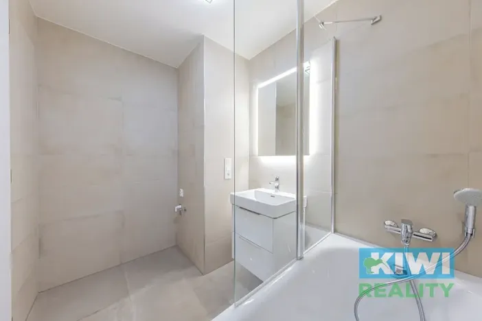 Pronájem bytu 2+kk, Ostrava, Důlní, 58 m2