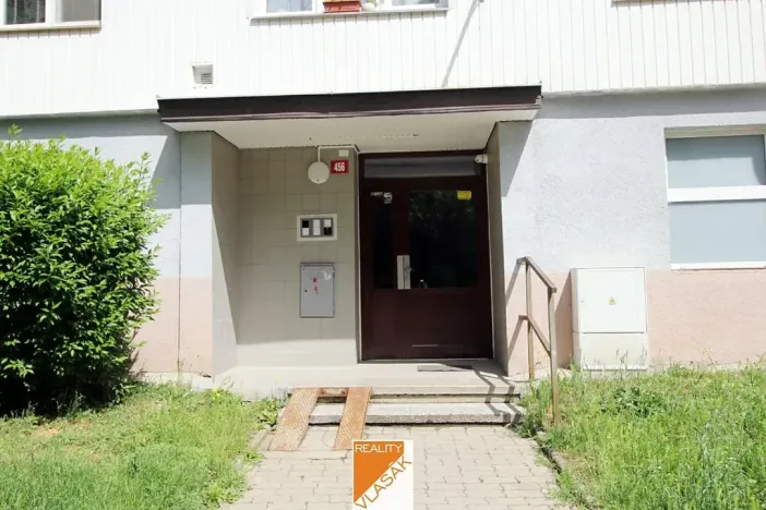 Prodej bytu 2+1, Klášterec nad Ohří, Jana Ámose Komenského, 68 m2