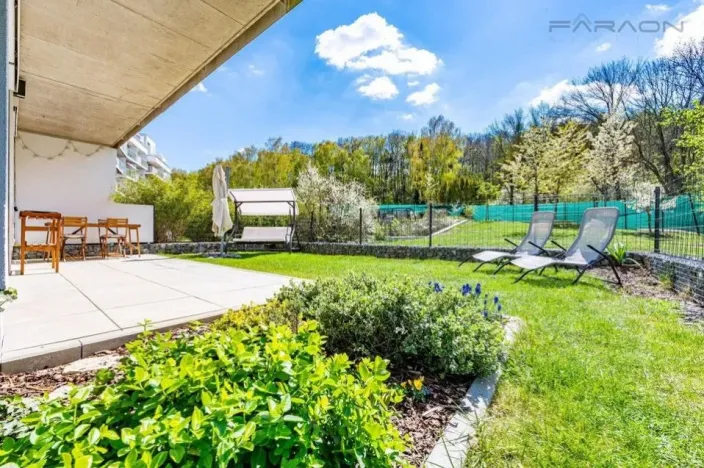 Prodej bytu 2+kk, Praha - Košíře, Naskové, 49 m2