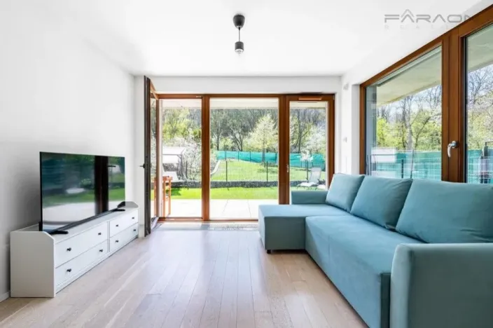 Prodej bytu 2+kk, Praha - Košíře, Naskové, 49 m2