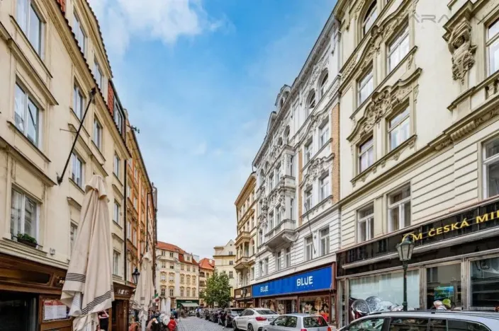 Pronájem bytu 1+kk, Praha - Staré Město, Melantrichova, 36 m2
