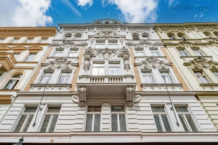 Pronájem bytu 1+1, Praha - Staré Město, Melantrichova, 36 m2