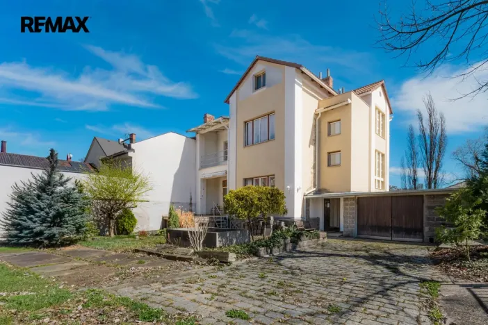 Prodej obchodního prostoru, Kolín - Kolín V, Ovčárecká, 554 m2