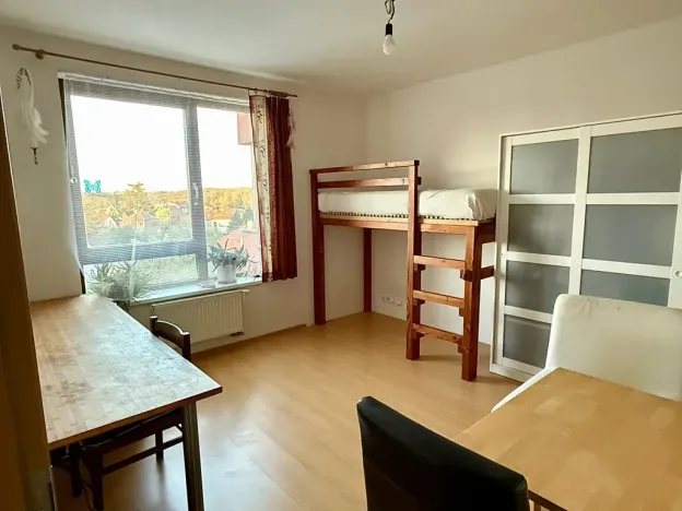 Pronájem bytu 2+kk, Roztoky, Tyršovo nám., 42 m2