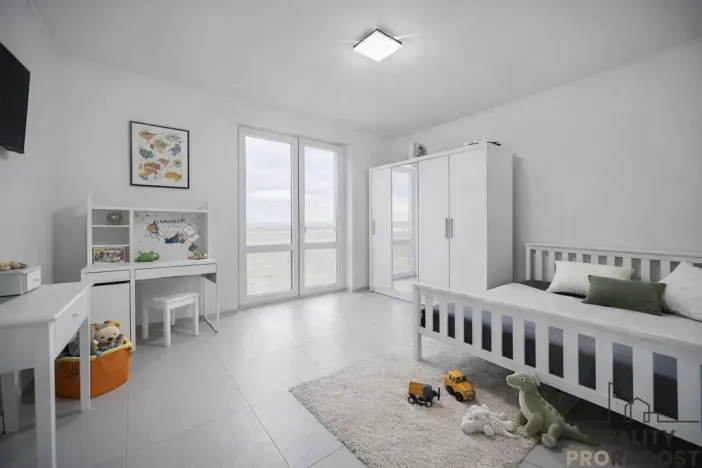 Prodej rodinného domu, Choltice, 200 m2