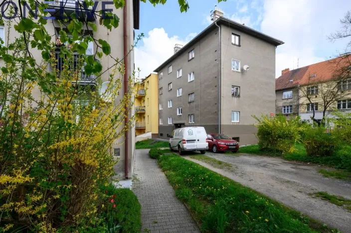 Prodej bytu 2+1, Plzeň, Mánesova, 56 m2