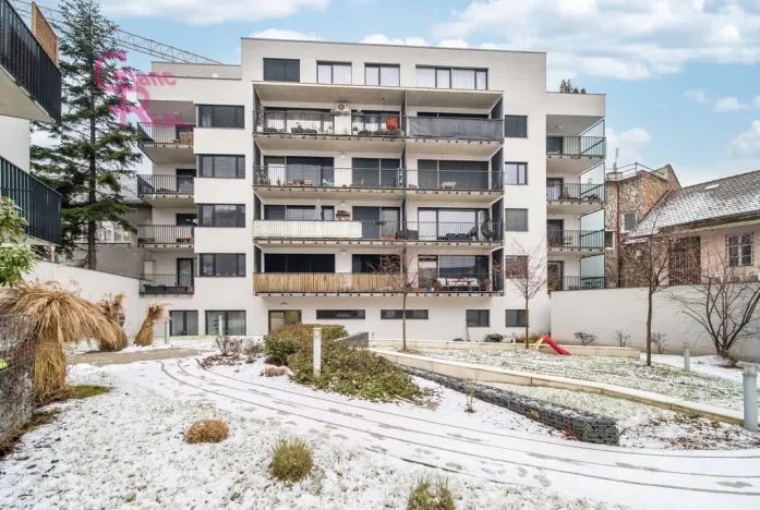 Pronájem bytu 1+kk, Brno - Královo Pole, Kollárova, 39 m2