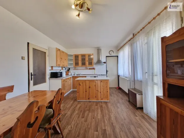 Prodej rodinného domu, Hostomice - Radouš, 300 m2