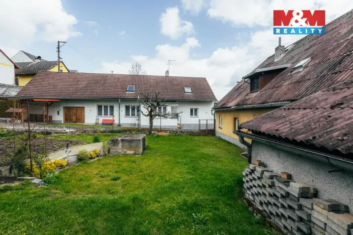 Prodej chalupy, Zavlekov, 183 m2