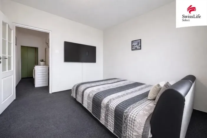 Prodej bytu 3+1, Říčany, Komenského náměstí, 64 m2