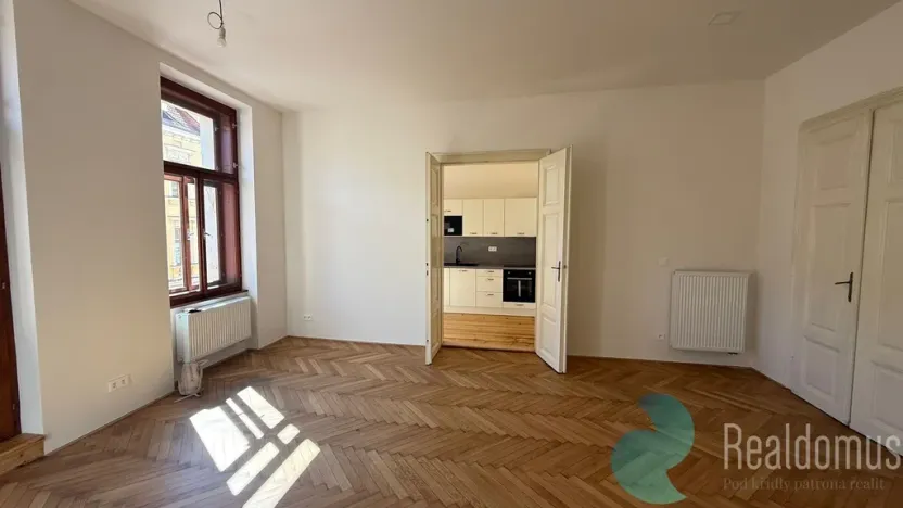 Pronájem bytu 3+1, České Budějovice, tř. 28. října, 120 m2