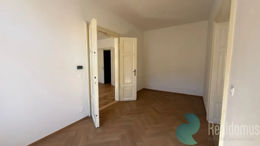 Pronájem bytu 3+1, České Budějovice, tř. 28. října, 120 m2