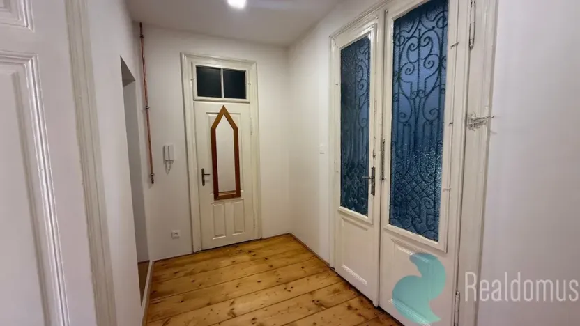 Pronájem bytu 3+1, České Budějovice, tř. 28. října, 120 m2