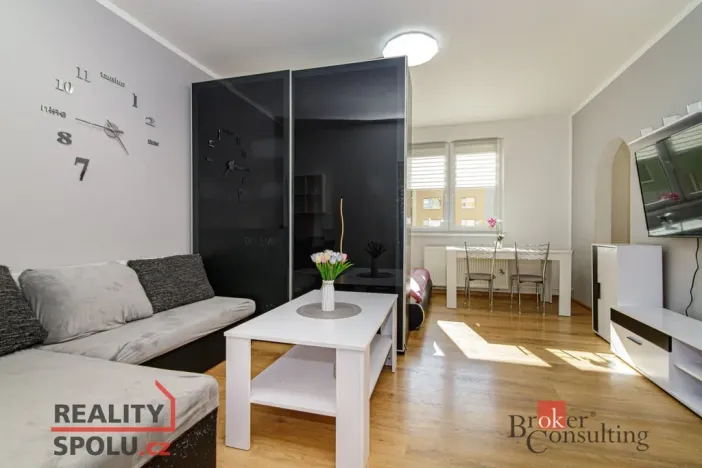 Pronájem bytu 3+1, Krnov - Pod Bezručovým vrchem, E. Hakena, 68 m2