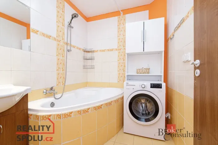 Pronájem bytu 3+1, Krnov - Pod Bezručovým vrchem, E. Hakena, 68 m2