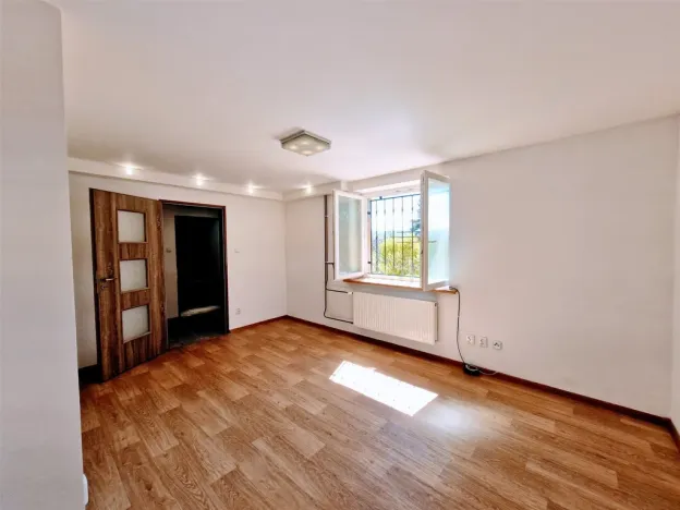 Pronájem bytu 1+1, Ústí nad Labem - Ústí nad Labem-centrum, Koněvova, 52 m2