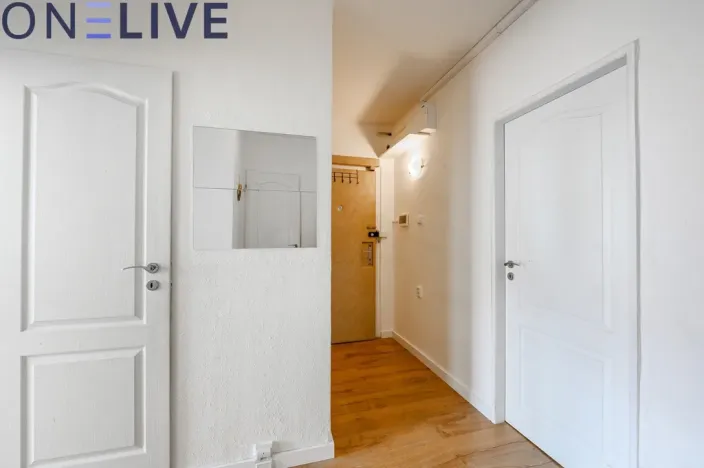 Pronájem bytu 3+kk, Praha, Flöglova, 72 m2
