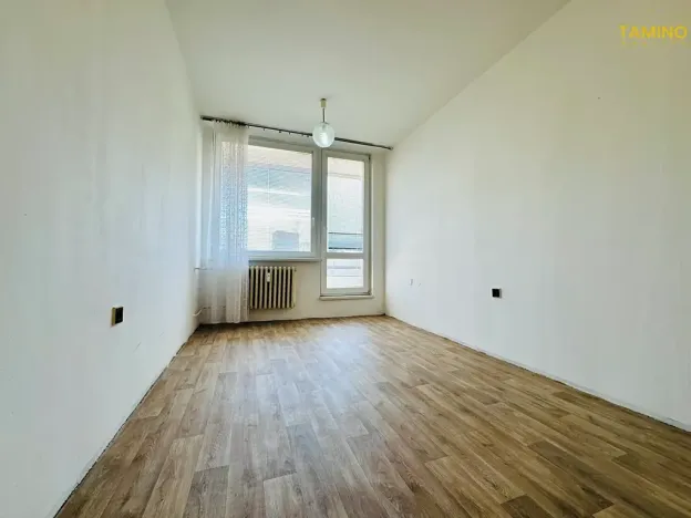 Pronájem bytu 2+kk, Třebíč, Velkomeziříčská, 41 m2