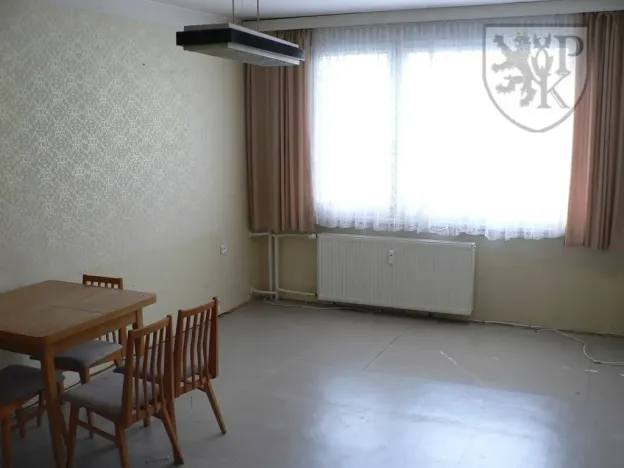 Prodej bytu 3+1, Blatná, Nerudova, 85 m2