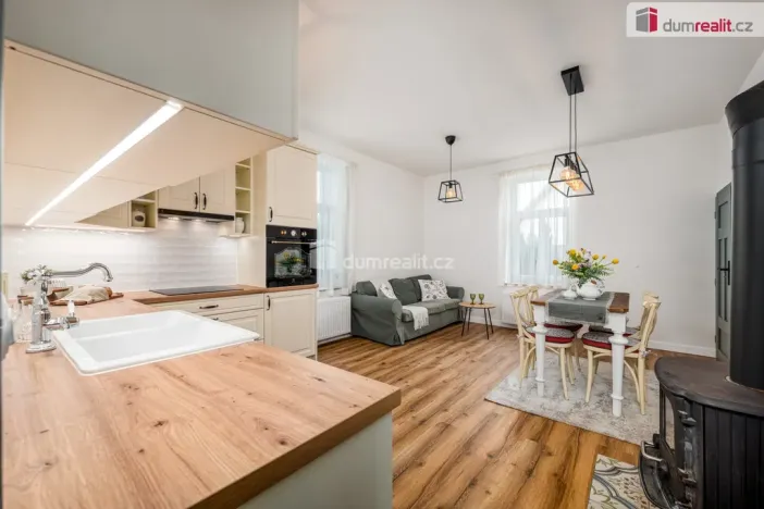 Prodej rodinného domu, Sedlčany, Baxova, 140 m2