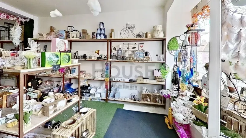 Pronájem kanceláře, Praha - Kobylisy, Klapkova, 40 m2