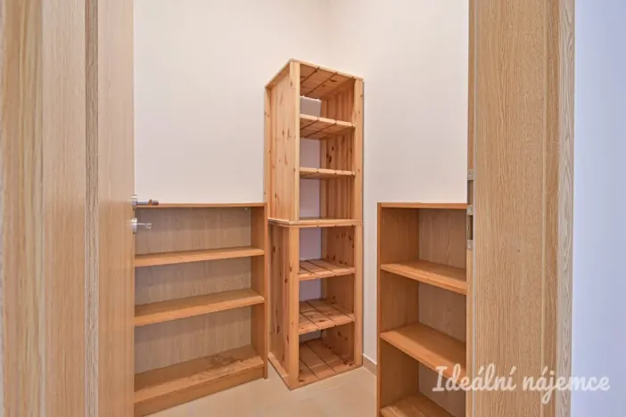 Pronájem bytu 2+kk, Brno - Žebětín, Říčanská, 53 m2